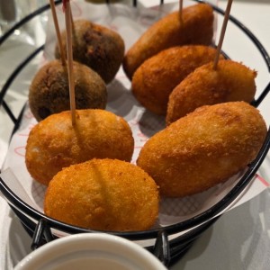 Picada Sampler de Croquetas
