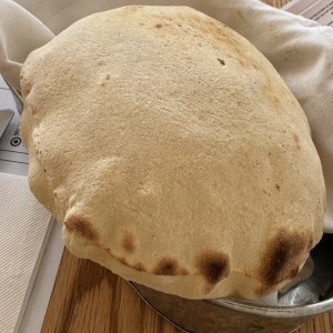 Pan pita hecho a mano