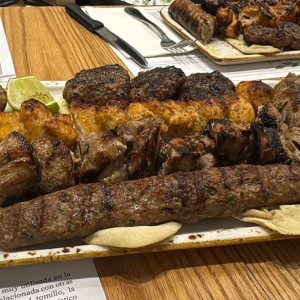 PIKILIA KREATON - PARRILLADA MIXTA