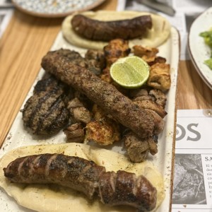 PIKILIA KREATON - PARRILLADA MIXTA