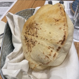 Pan pita hecho a mano