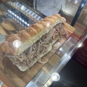 Emparedado de Lechon