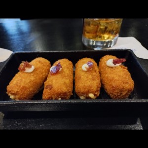 croquetas queso manchego