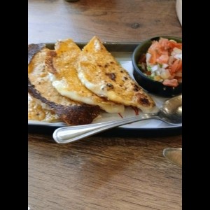 quesadillas 
