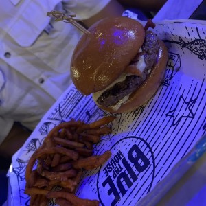 BLUE TAP BURGER