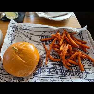 Burger & Sandwiches - BLUE TAP BURGER