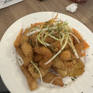 Fish and shrimp fried