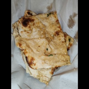 Naan de ajo