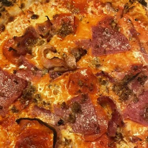 PIZZAS TRADICIONALES - CARNIVOR