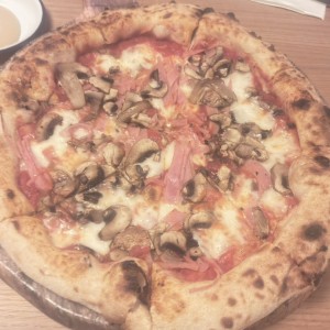 PIZZAS TRADICIONALES - AMERICAN PEPPERONI