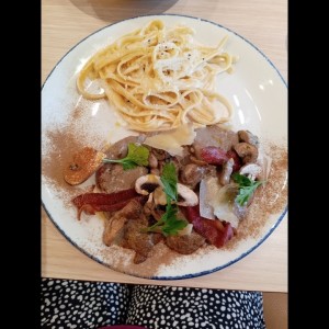 CARTOCCIO DE FILETE MIGNON DE POLLO