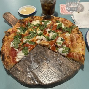 PIZZAS EXTRAORDINARIAS - LA COSA NOSTRA