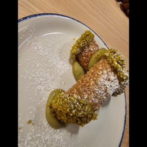 Canoli de Pistacho