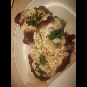 SECONDI PIATTI - MILANESA DE CARNE