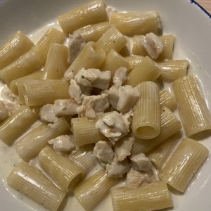 Pasta con pollo (kids)