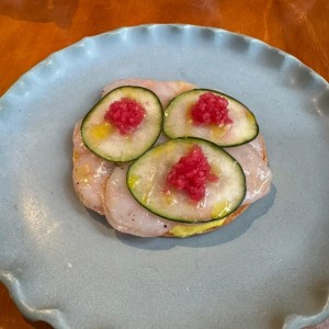 Tostada de Camaron Acevichado