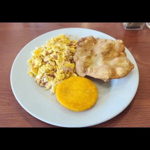 huevos revueltos con jamon