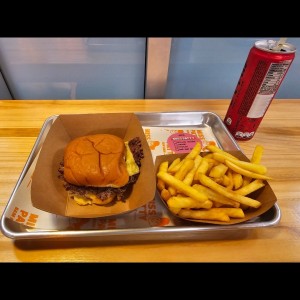 Cheeseburger Single