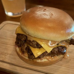 Cheese burger