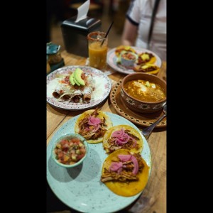 Tacos de Cochinita, Sopa Azteca, Flautas de Pollo