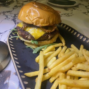 Angus Burger