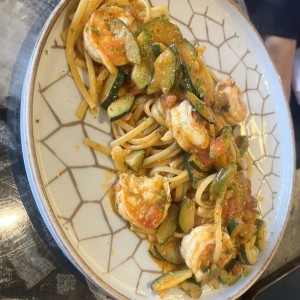 Pasta con camarones