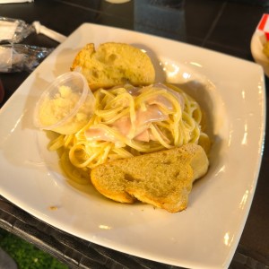 Pasta Alfredo