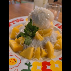 Postres - Mango Sticky Rice