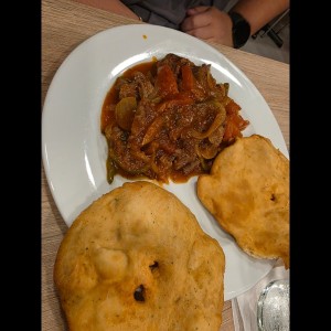 bisteck picado con hojaldra