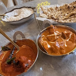 Kerala fish curry, basmati rice, butter naan y butter chicken