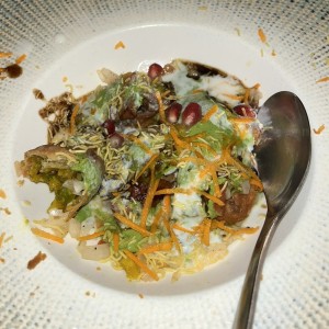 Samosa chaat
