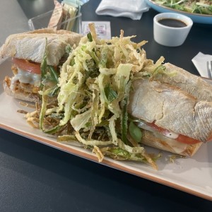 Crispy chicken sandwich