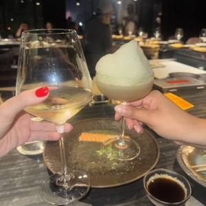 Vino y coctel