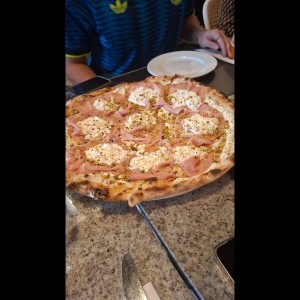 Pizza Bologna