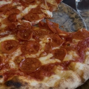 Diavola (pepperoni sin picante)