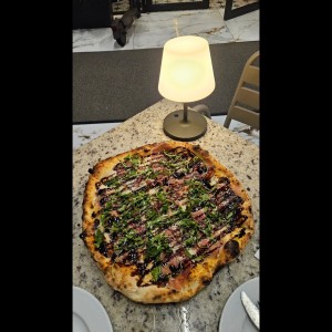pizza fatta con amore