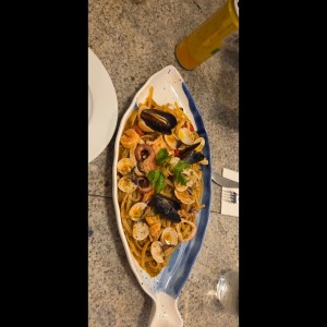 linguini con mariscos