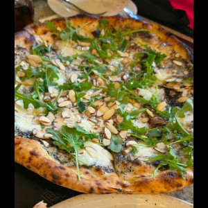 pizza tartufata