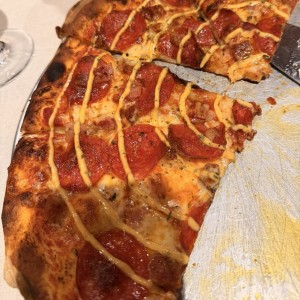Mi mafiosa a medio comer