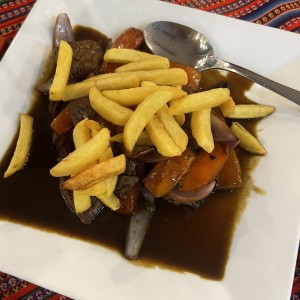 Lomo Saltado