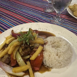 Lomo Saltado