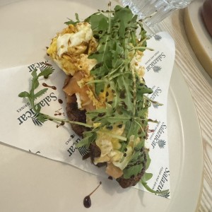Tostada especial