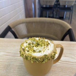 Pistacho Latte