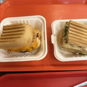Panini de pollo BBQ