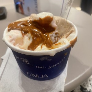 Malaby, kinder y sirope de caramelo salado 