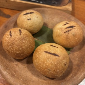 Pan 
