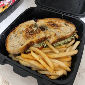 Pesto Chicken Sandwich