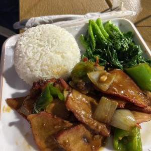 Arroz con puerco asado