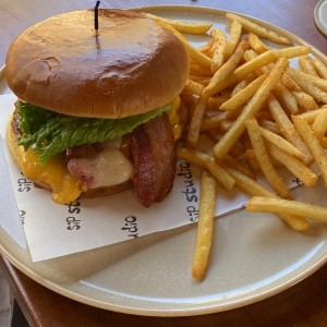 Hamburquesa Classica con bacon