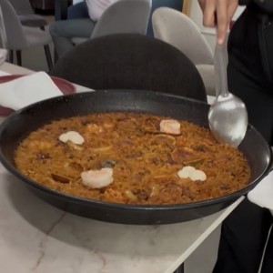 Paella de mariscos 